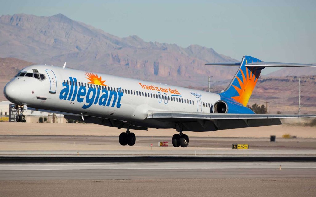Picture of: Allegiant Air: What to Know Before You Fly