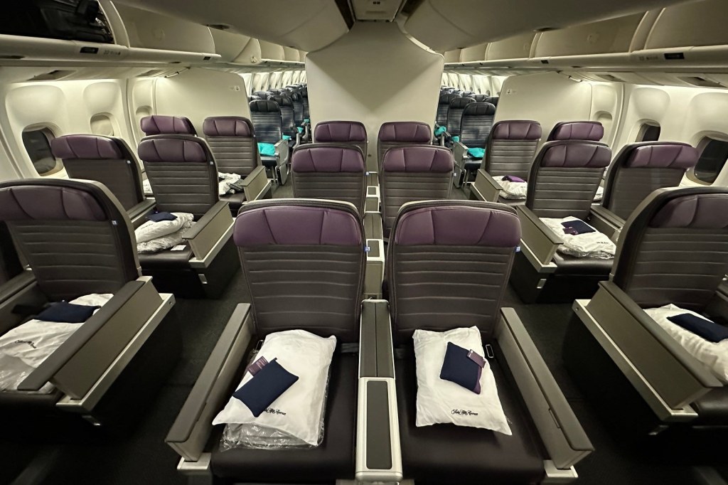 Picture of: Is United Airlines premium economy worth it on long flights? – The